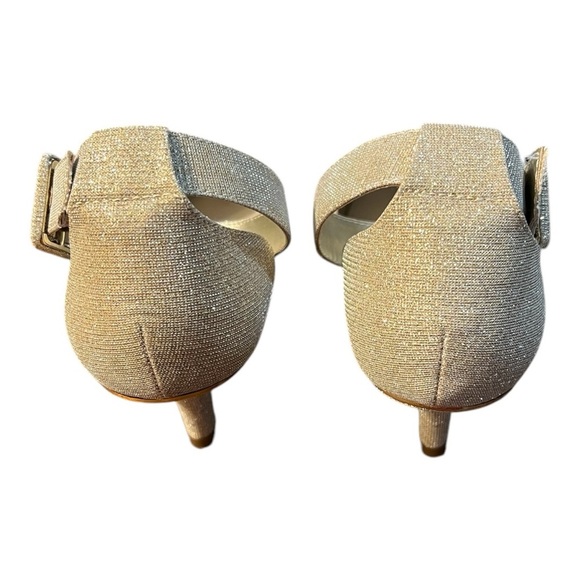 Anne Klein Fararia Iflex Pointed Toe Kitten Heel Pump in Gold Size 9.5M - Picture 8 of 13